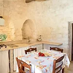 Giardini Della Canonica Alberobello *